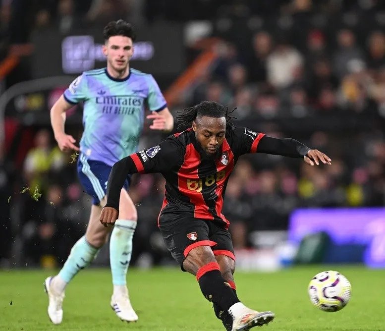 安卓利物浦带队取胜！，内马尔重要时刻比赛局势复杂全场沸腾不已的简单介绍